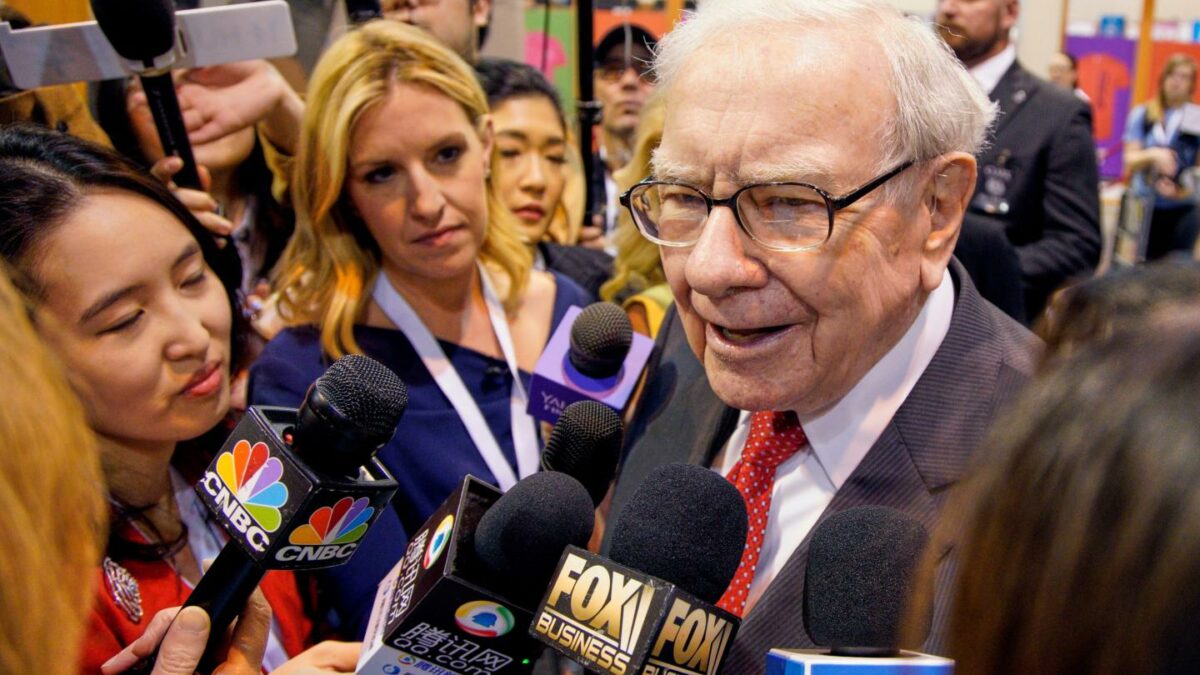 ‘You only find out who is swimming naked when the tide goes out’: Pearls of Warren Buffett wisdom on his last day in charge
