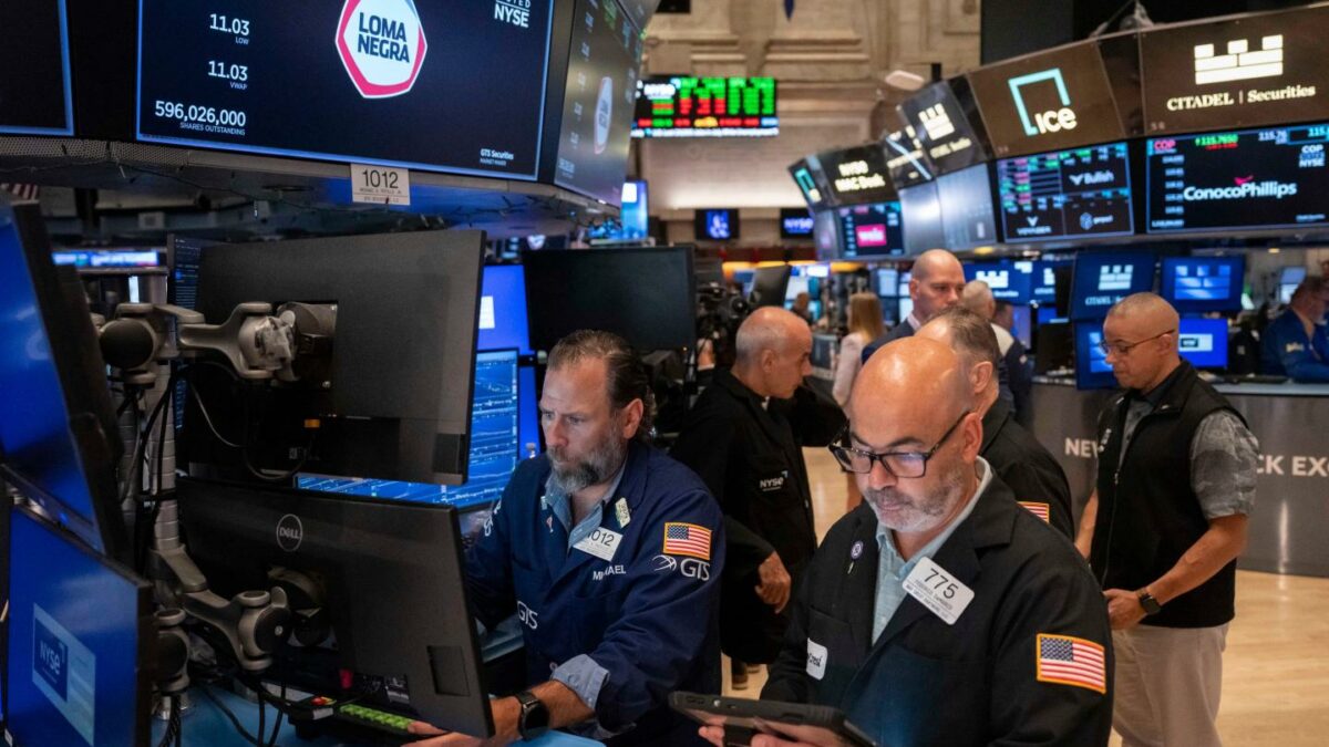 Stock market today: Dow, S&P 500, Nasdaq futures rise ahead of PPI inflation report; Cisco falls, Netflix jumps on Ackman stake.