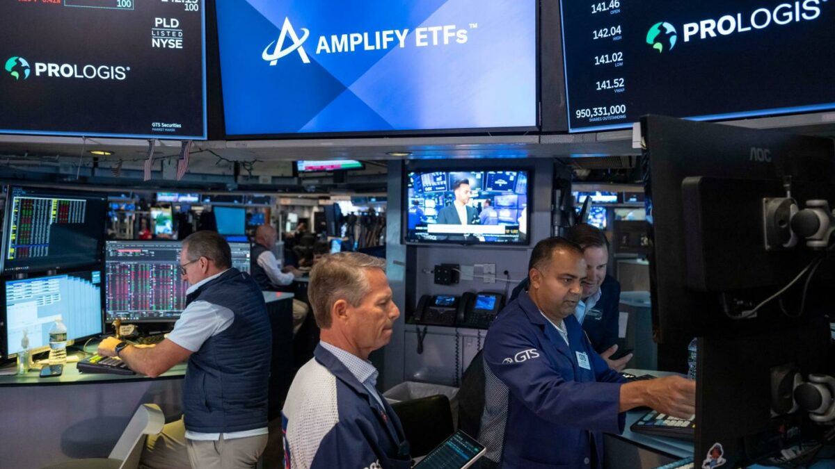 Oil prices rose and stocks fell after the U.S. launched new strikes on Iranian sites near the Strait of Hormuz.