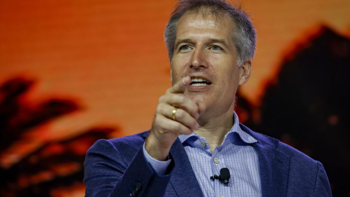 A Gen Xer sold his company for $1.6 billion. He kept less than $100 million and gave the rest away because he doesn’t ‘believe in billionaires’