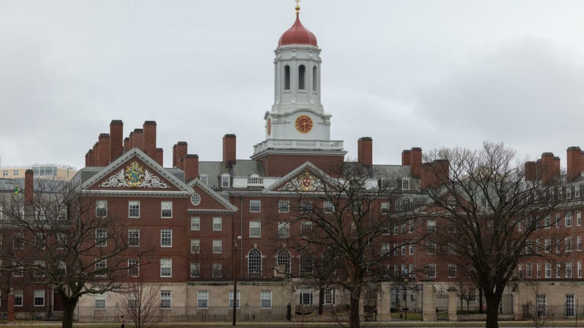 photo of harvard's campus