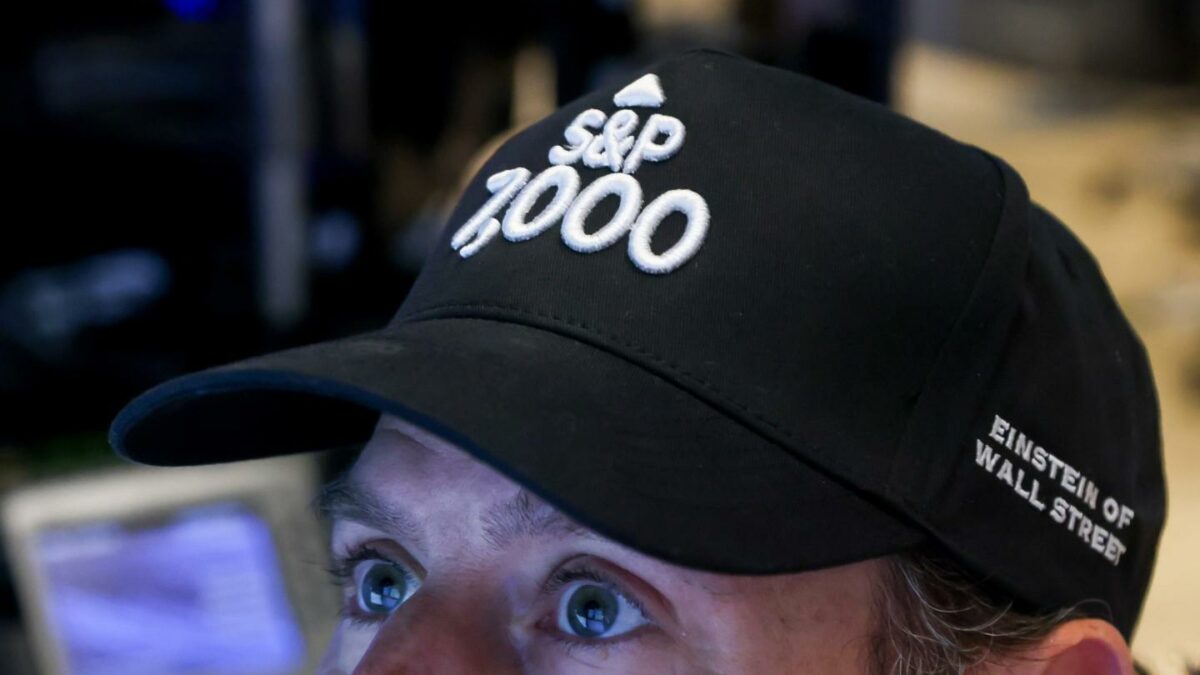 ‘We’re not in a bubble yet’ because only 3 out of 4 conditions are met, top economist says. Cue the OpenAI IPO