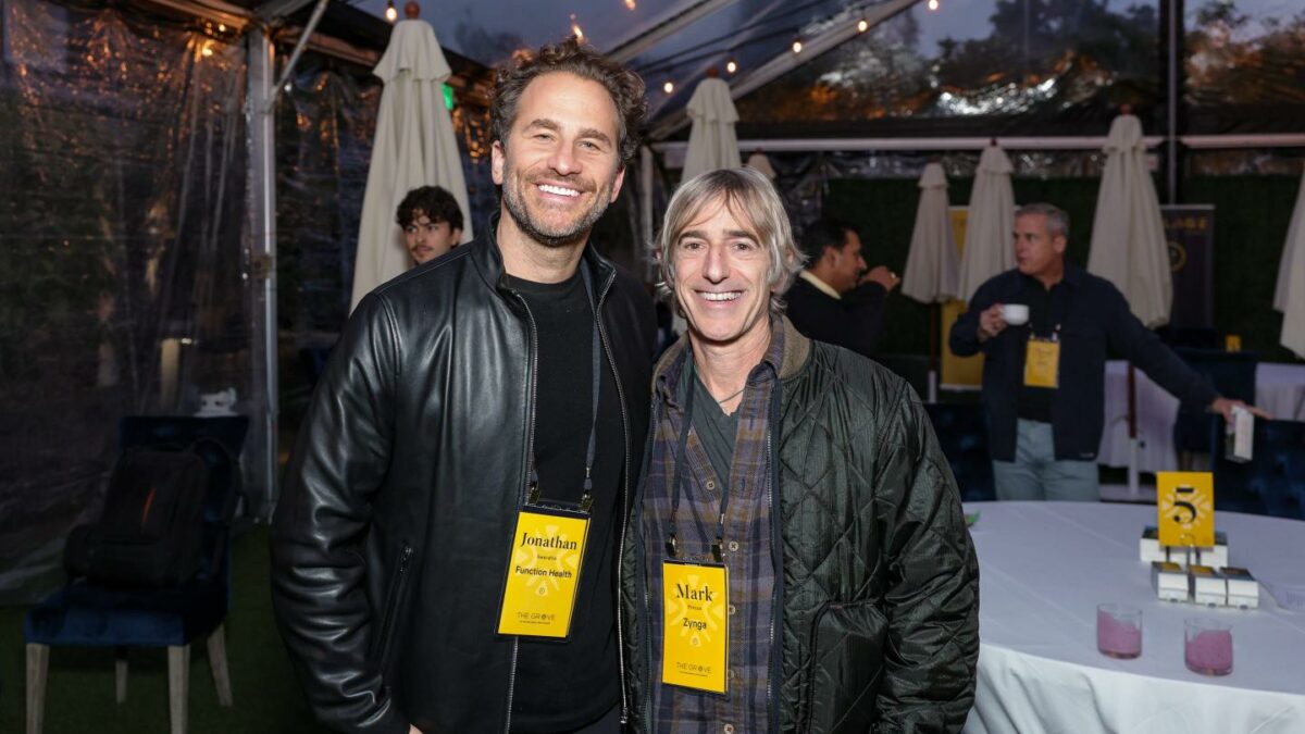 Jonathan Swerdlin of Function Health next to Mark Pincus of Zynga, in 2025.