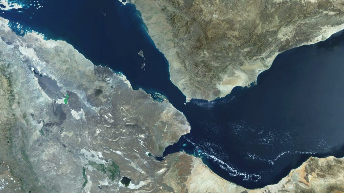 A full closure of the Bab el-Mandeb Strait, the southern gateway to the Red Sea, would halt Saudi oil exports to Asia and could reduce global oil supply by 7%. 