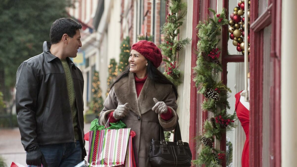 U.S. debt is like a Hallmark movie boyfriend who eventually gets dumped for a small town firefighter, budget watchdog warns 
