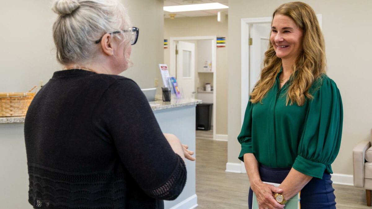 Melinda French Gates touring a former abortion clinic in Tuscaloosa, Alabama. Her grant helped the clinic reopen to provide other women's health services after the overturn of Roe v. Wade.